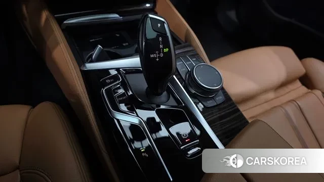 BMW 5 Series (G30) id 3524090 из Кореи 19