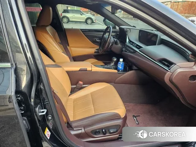 Lexus ES300h 7th generation id 3593152 из Кореи 17