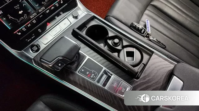 Audi A6 (C8) id 2993582 из Кореи 19