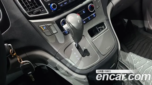 Hyundai The New Grand Starex id 2916782 из Кореи 19