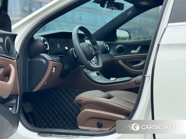 Mercedes-Benz E-class id 4265457 из Китая 15