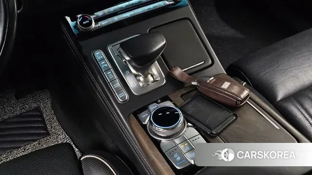 Genesis G90 id 3439766 из Кореи 19