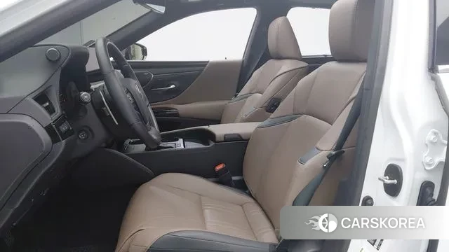 Lexus ES300h 7th generation id 3471982 из Кореи 19