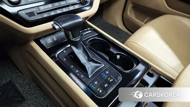 Kia All New Carnival id 3553031 из Кореи 19