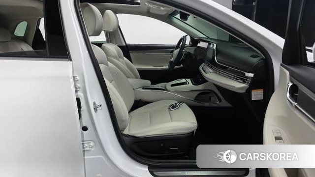 Hyundai The New Grandeur IG Hybrid id 3871356 из Кореи 19