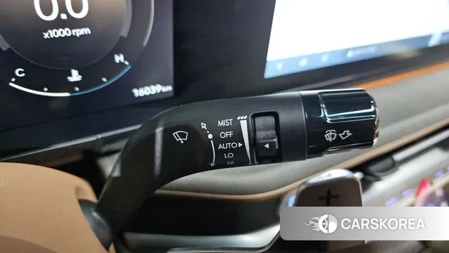 Hyundai Grandeur (GN7) id 3399902 из Кореи 19