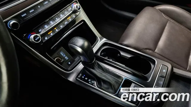 Hyundai Grandeur IG id 2266983 из Кореи 19