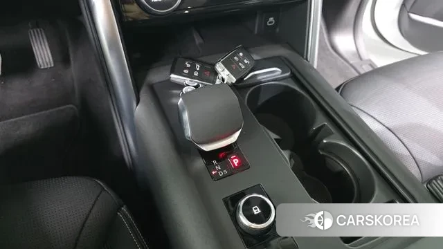 Land Rover Discovery 5 id 3427125 из Кореи 19