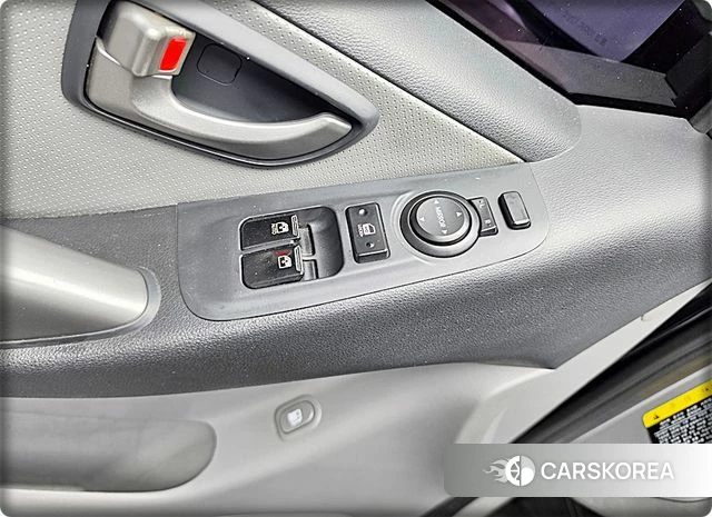 Hyundai The New Grand Starex id 3937121 из Кореи 19