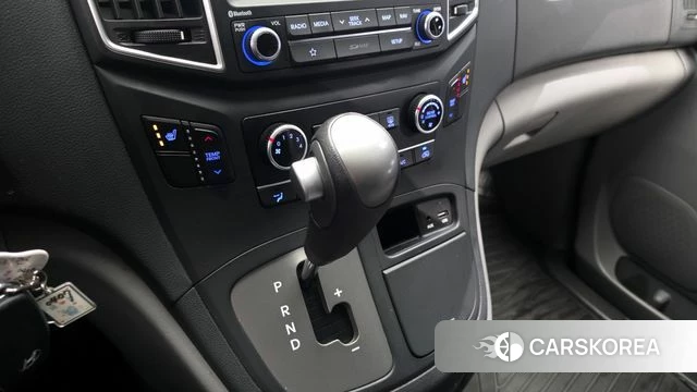 Hyundai The New Grand Starex id 3899886 из Кореи 19