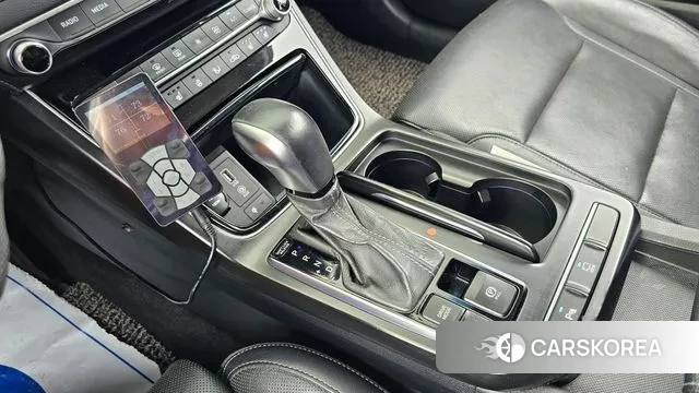 Hyundai Grandeur IG id 3215376 из Кореи 19