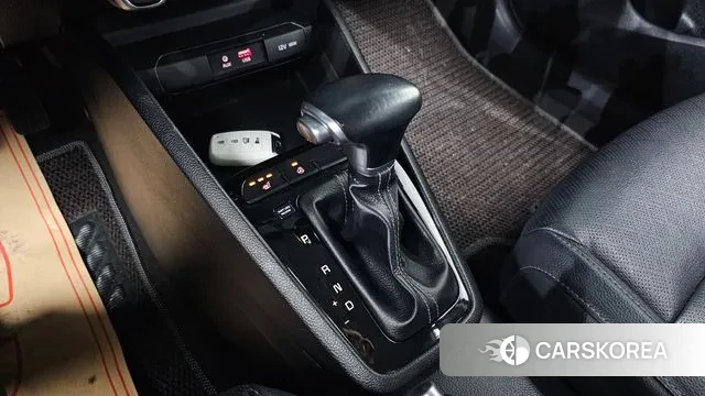 Kia Stonic id 3510086 из Кореи 19