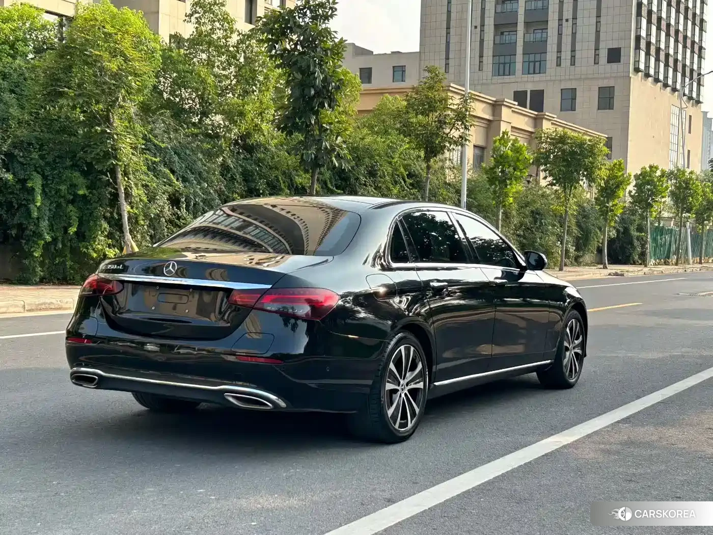 Mercedes-Benz E-Class id 4669462 из Китая 9