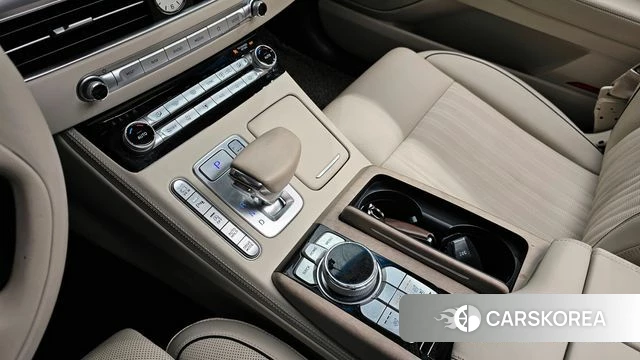 Genesis G90 id 4250437 из Кореи 31