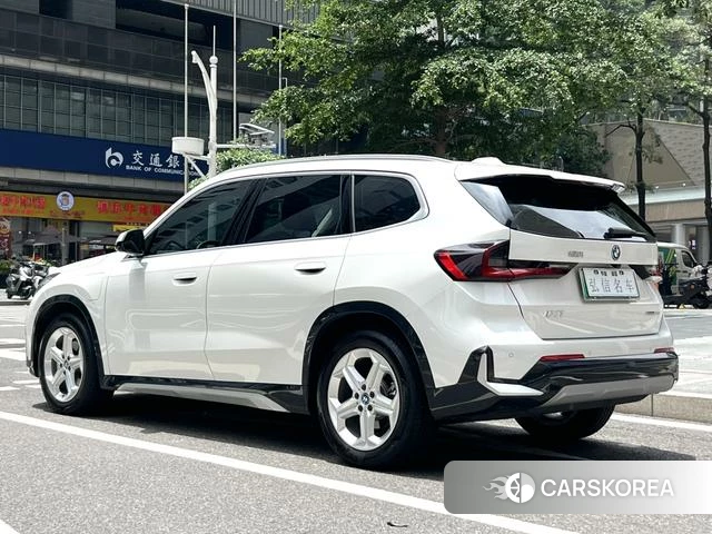 BMW iX1 id 4301275 из Китая 18
