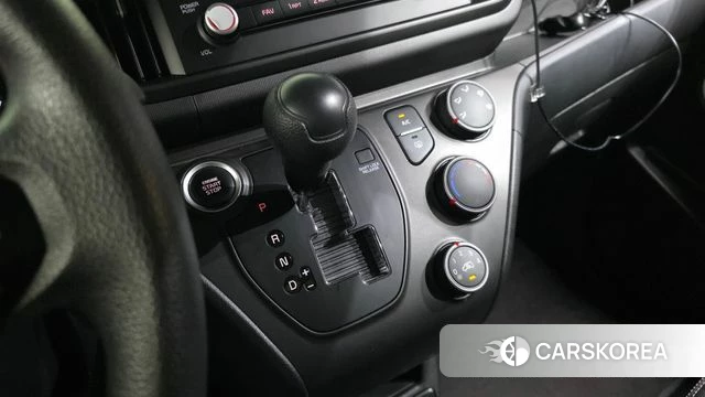 Kia The New Kia Ray id 4670342 из Кореи 29