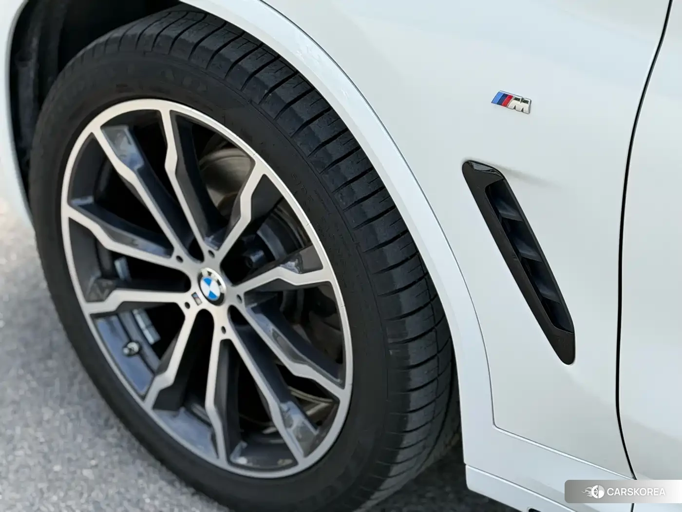BMW X3 id 4547965 из Китая 17