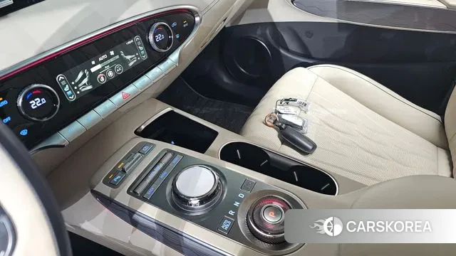 Genesis GV70 id 3322128 из Кореи 19