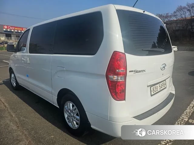 Hyundai The New Grand Starex id 3692041 из Кореи 16