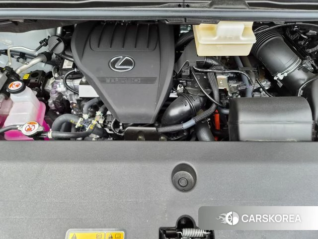 Lexus LM Second Generation id 3920893 из Кореи 15