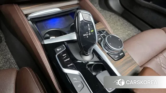 BMW 5 Series (G30) id 3547140 из Кореи 19