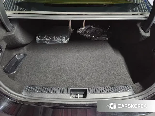 Mercedes-Benz E-Class W214 id 3775770 из Кореи 19