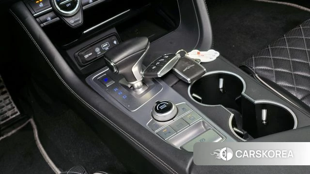 Genesis G70 id 3893568 из Кореи 19