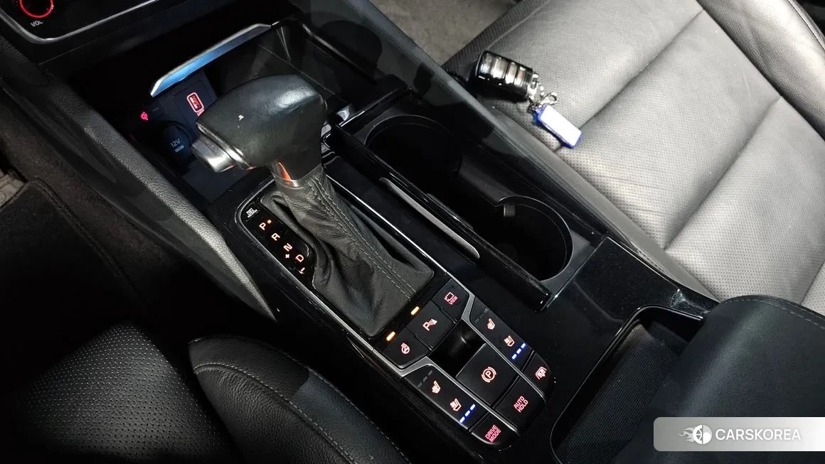 Kia Come New K7 id 2098842 из Кореи 19