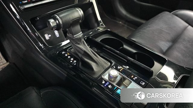 Kia K7 Premier id 4496306 из Кореи 19