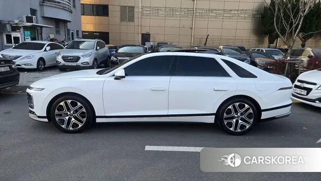 Hyundai Grandeur Hybrid (GN7) id 3522880 из Кореи 19