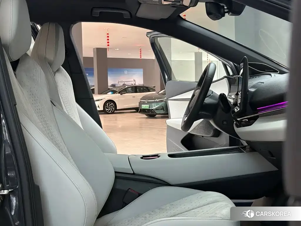 Volkswagen With the crowd 06 id 4576606 из Китая 16