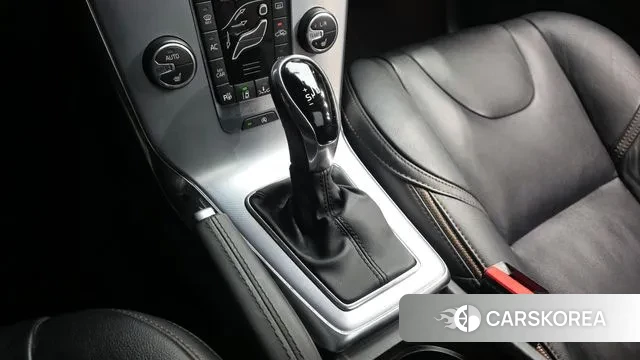 Volvo V40 Cross-Country id 3760771 из Кореи 19