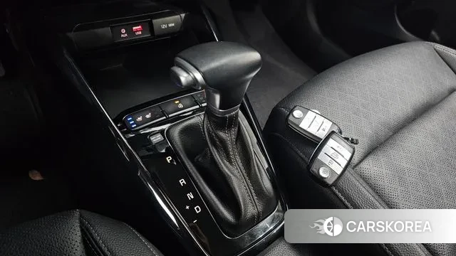 Kia Stonic id 3530286 из Кореи 19