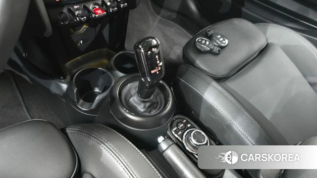 Mini Cooper id 4706689 из Кореи 30