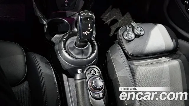 Mini Cooper id 2319782 из Кореи 19