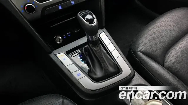 Hyundai Avante AD id 2860660 из Кореи 19