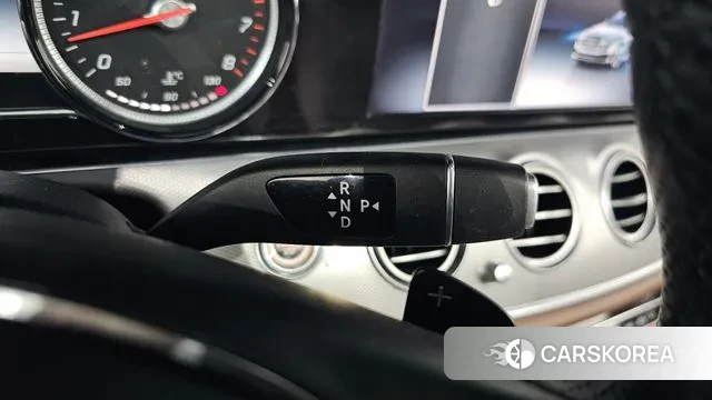 Mercedes-Benz E-Class W213 id 3622568 из Кореи 19