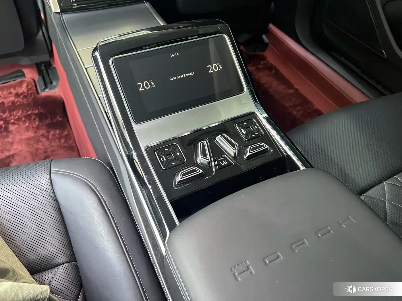 Audi A8 id 4559604 из Китая 28