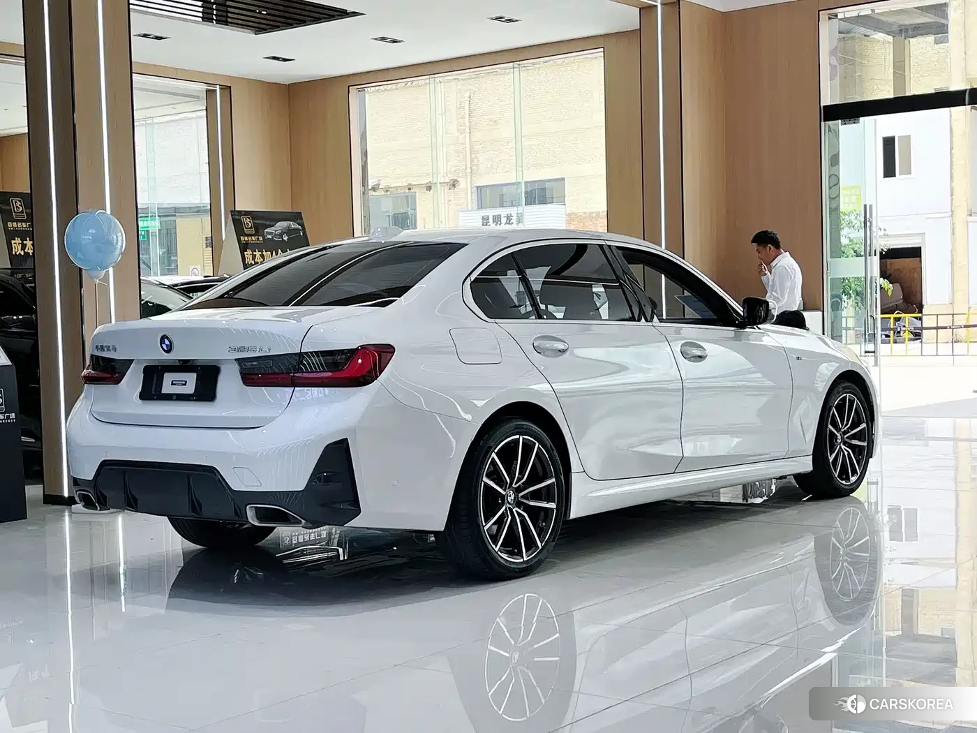 BMW 3 series id 4628438 из Китая 9