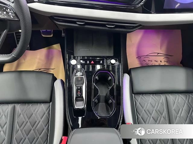 Audi A5L id 4275201 из Китая 17
