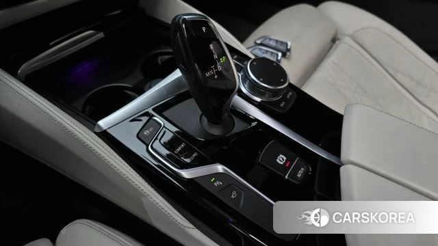 BMW 5 Series (G30) id 4780689 из Кореи 35