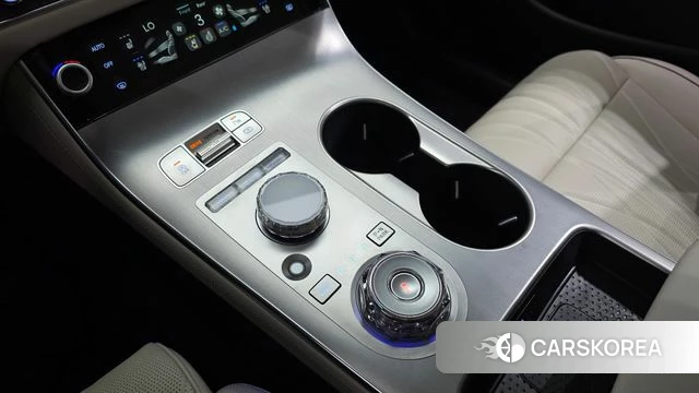 Genesis GV70 id 4279900 из Кореи 34