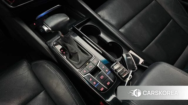 Kia Come New K7 id 4294837 из Кореи 19
