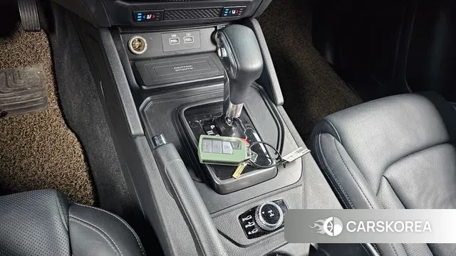 Ssangyong The New Rexton Sports Cannes id 3534394 из Кореи 19