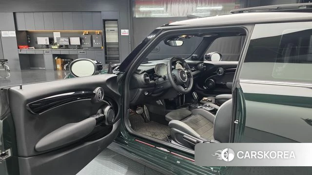 Mini Cooper S id 4555641 из Кореи 32