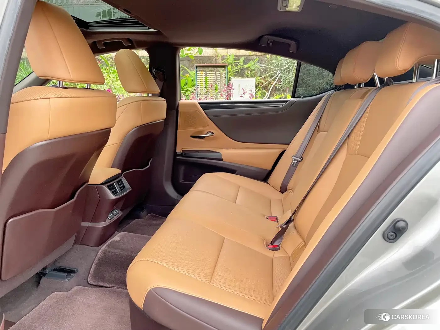 Lexus ES id 4559861 из Китая 17