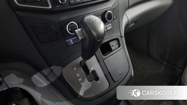 Hyundai The New Grand Starex id 3071039 из Кореи 19