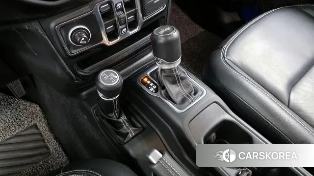 Jeep Wrangler (JL) id 3497620 из Кореи 19