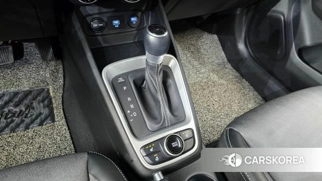 Hyundai Venue id 4250755 из Кореи 19