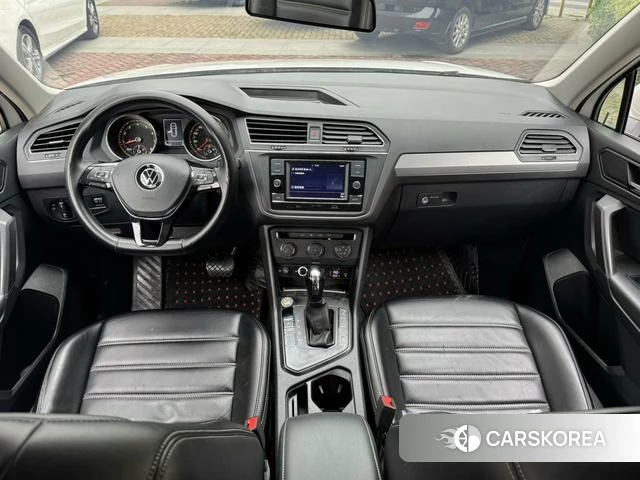 Volkswagen Tiguan L id 4261103 из Китая 11